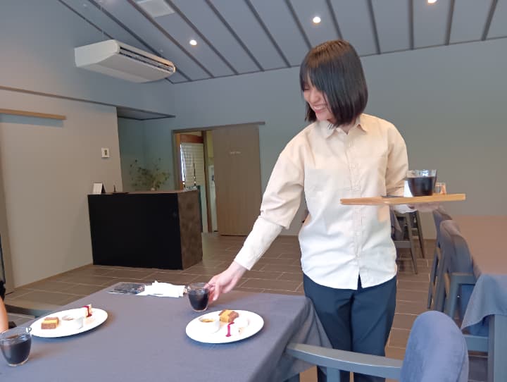 これまでのキャリアについて詳しく教えてください。