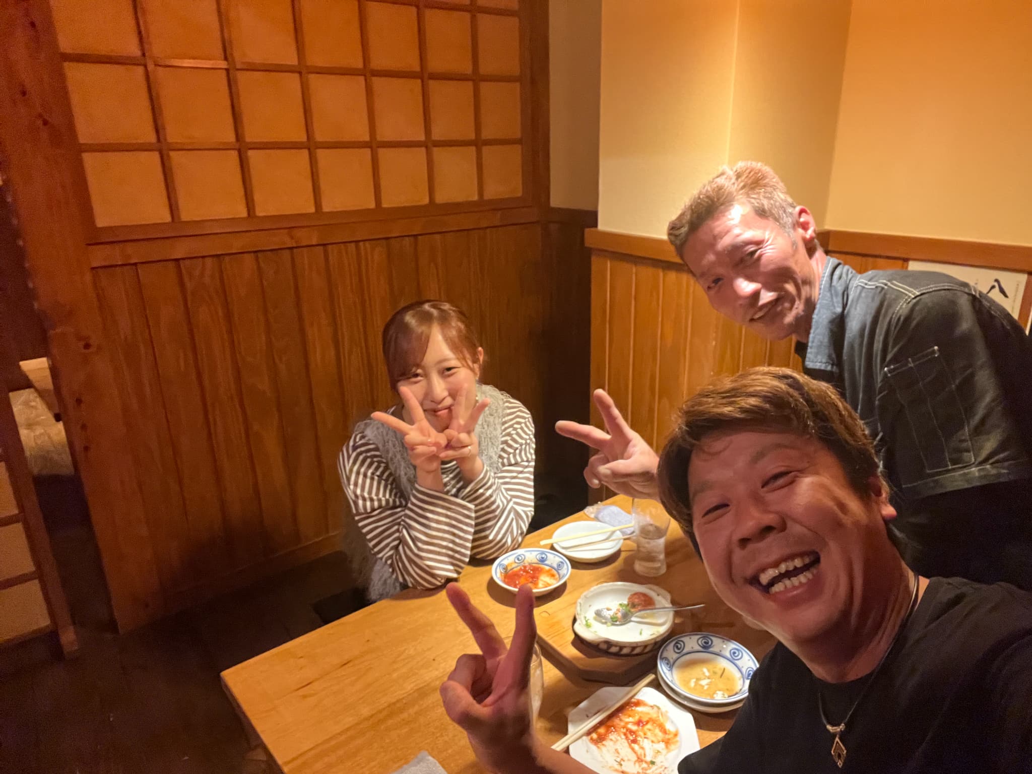 部署を超えた食事会「ポジメシ」