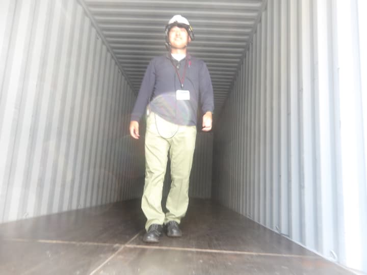 これまでのキャリアについて詳しく教えてください。