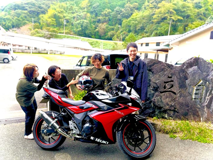 これまでのキャリアについて詳しく教えてください。